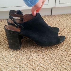 Donald J Pliner Gillie Black Suede Heels